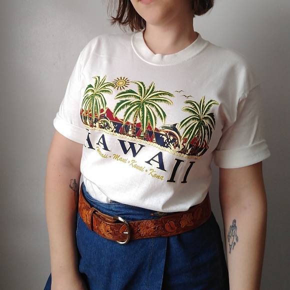Vintage Other - Vintage Hawaii Graphic T-Shirt